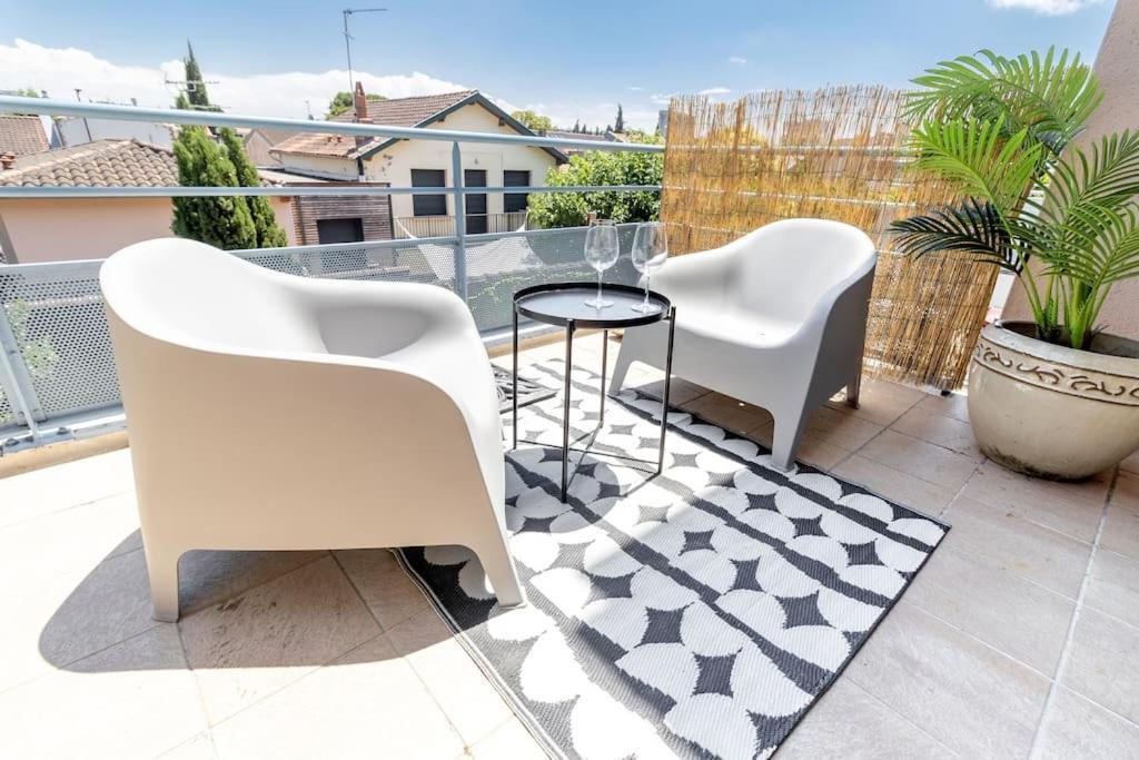 Beautiful Apartment With Terrace + Private Parking Toulouse Exterior foto